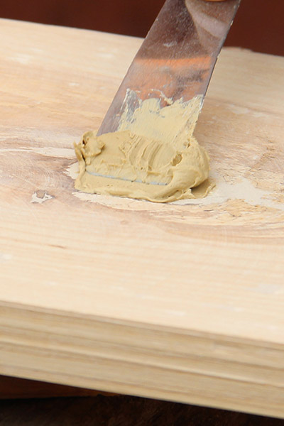 Faire de la pâte à bois - Boucher trou bois - Astuce menuisier 